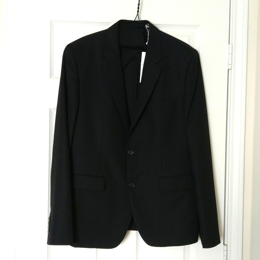 Vince men's costal black wool blend, two button formal Blazer size 42